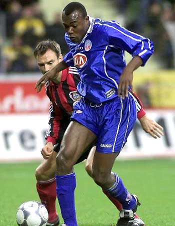 的瑞典前锋, 我们决定不, 划以