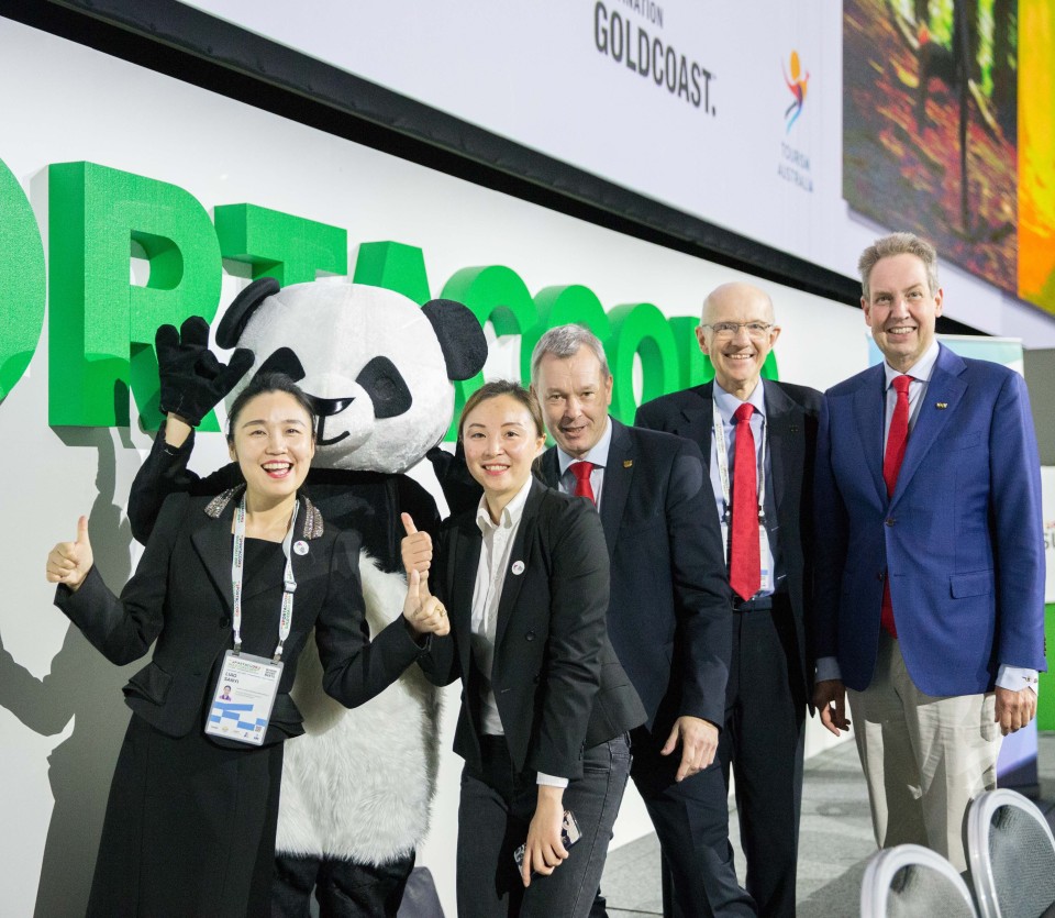 https, 新华社发, 致辞 https, 新华社发, 致辞