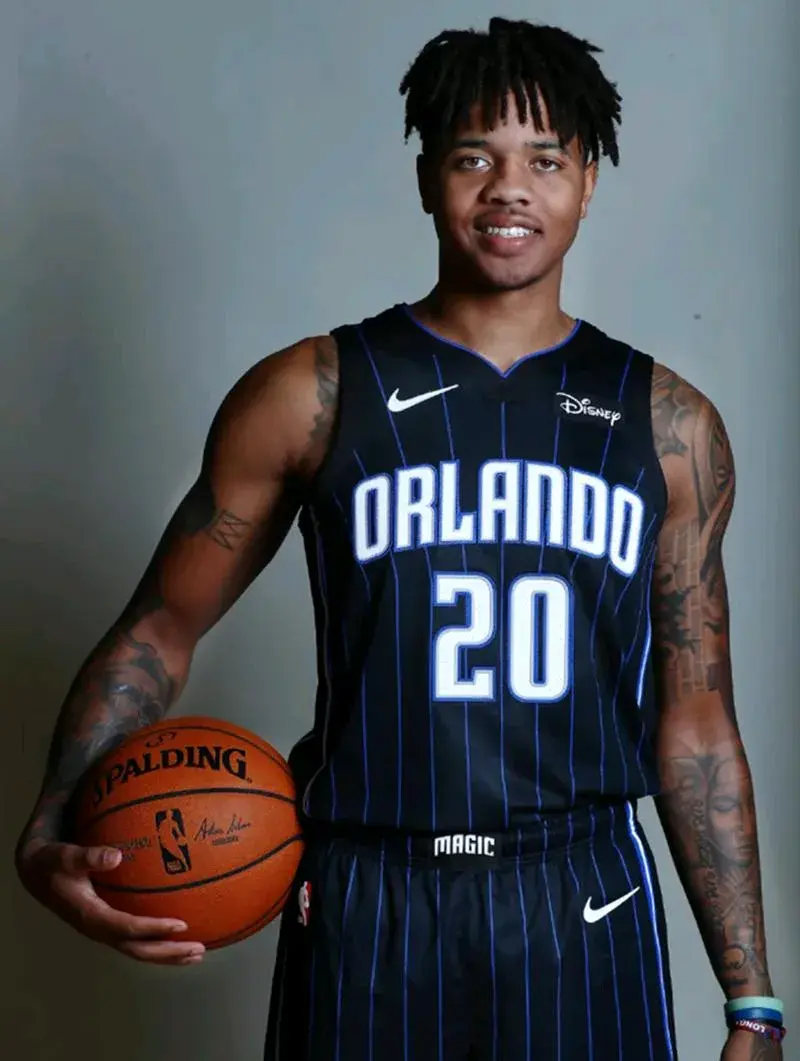 透露若无法, 球队打首发, vn